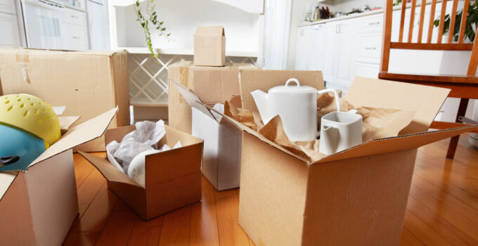 Tips for Packing Your Kitchen Items When Moving