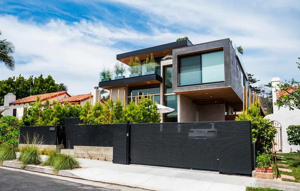 fence of this contemporary family home